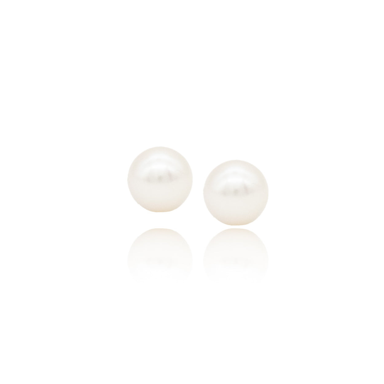 14Y Japanese Akoya Pearl Stud Earrings