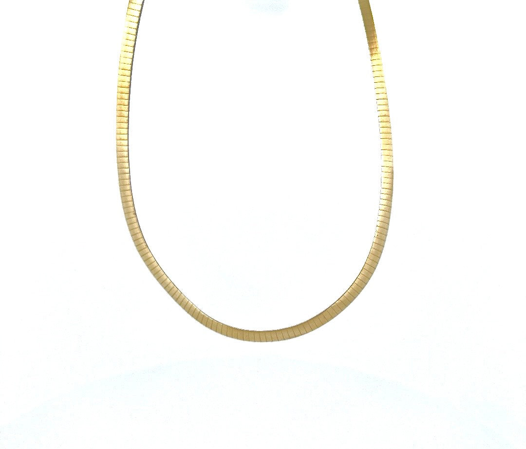 14TT Reversible Omega Necklace