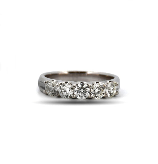 14W Prong Set Diamond Wedding Band